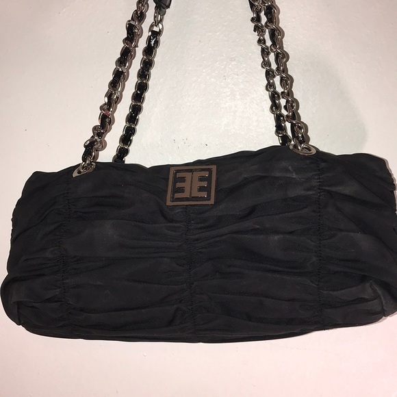 Express black bag. - Picture 2 of 8